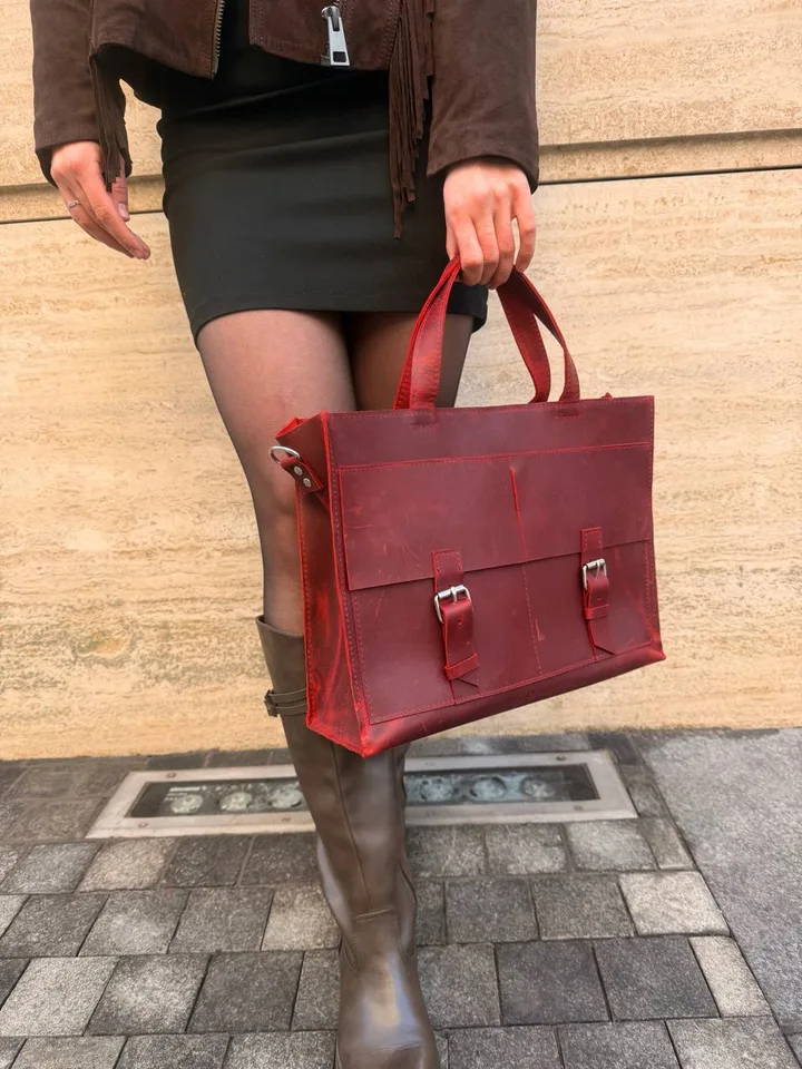 Большой женский портфель для ноутбука бордовый — фото 4