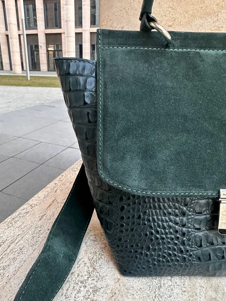 Кожаная сумка Флора изумрудный крокодил — фото 7