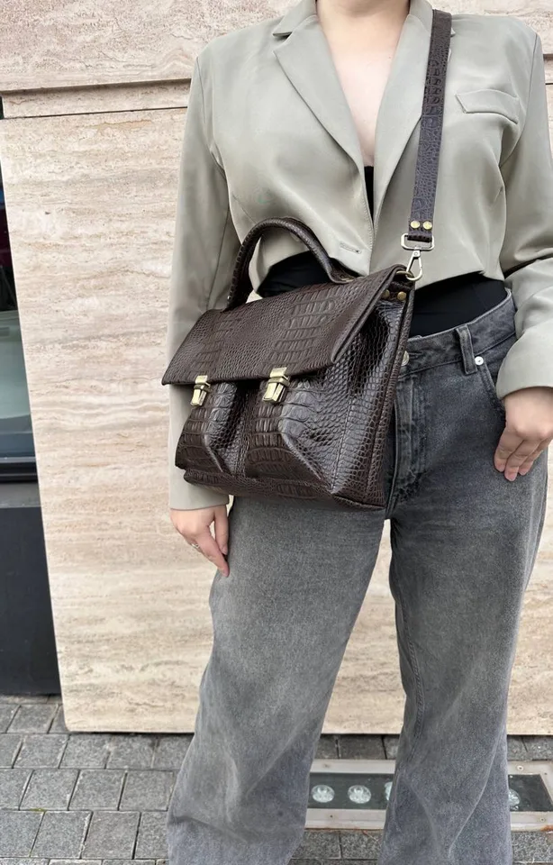 Женский портфель под А4 шоколадный крокодил — фото 5